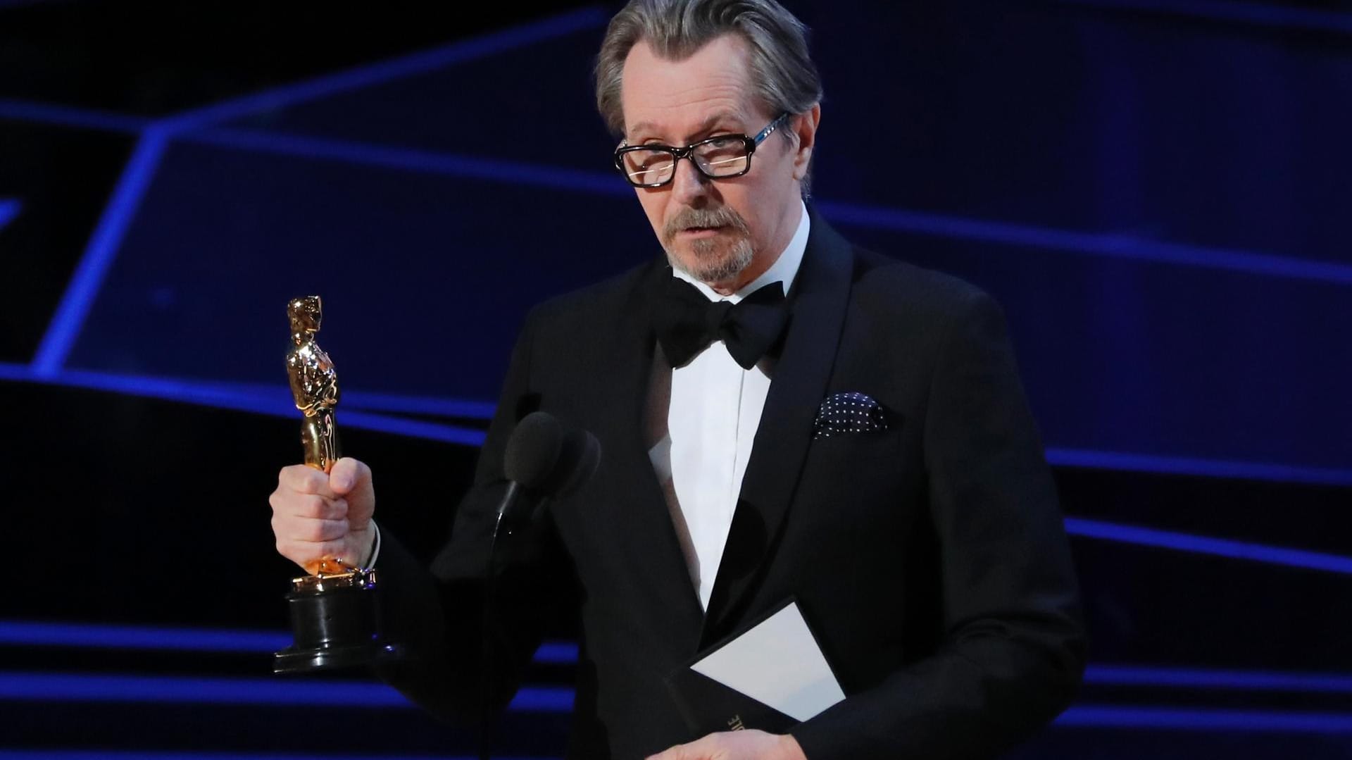 Gary Oldman wurde für seine Rolle als Winston Churchill in "Die dunkelste Stunde" mit dem Oscar als Bester Hauptdarsteller ausgezeichnet.