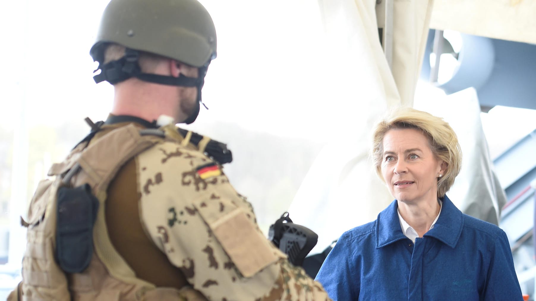 Verteidigungsministerin Ursula von der Leyen: Sie will die Bundeswehr nun auch im Irak einsetzen.