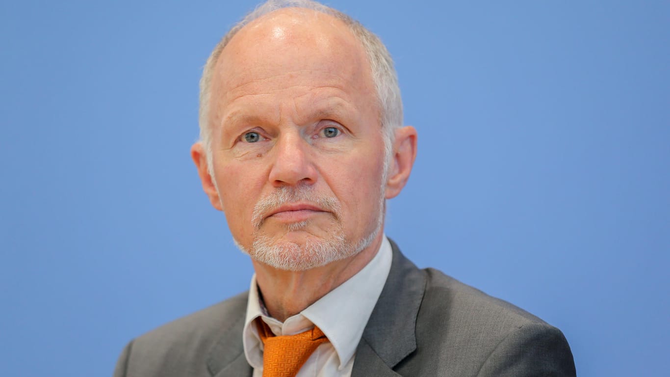 Energieexperte und Wirtschafts-Staatssekretär Rainer Baake: Mit der Großen Koalition sieht er keine Weiterarbeit mehr.