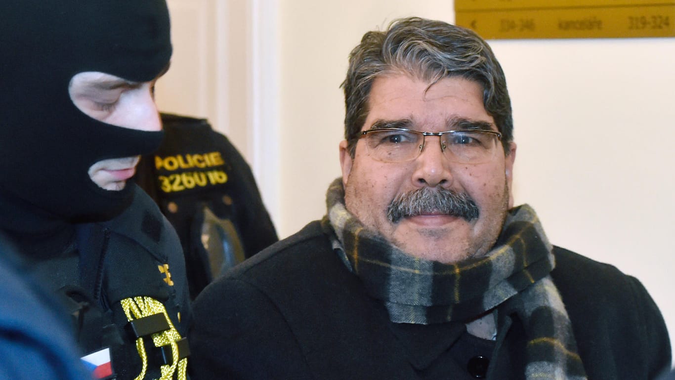 Der syrisch-kurdische Politiker Salih Muslim: Die Türkei fordert seine Festnahme und Auslieferung.