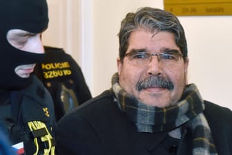 Der syrisch-kurdische Politiker Salih Muslim: Die Türkei fordert seine Festnahme und Auslieferung.