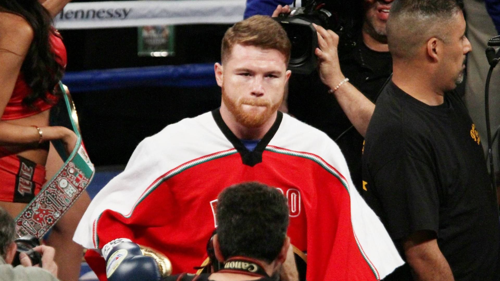 Canelo Alvarez beim Kampf gegen Golowkin, der unentschieden endete. Der Rückkampf steht nun auf der Kippe.