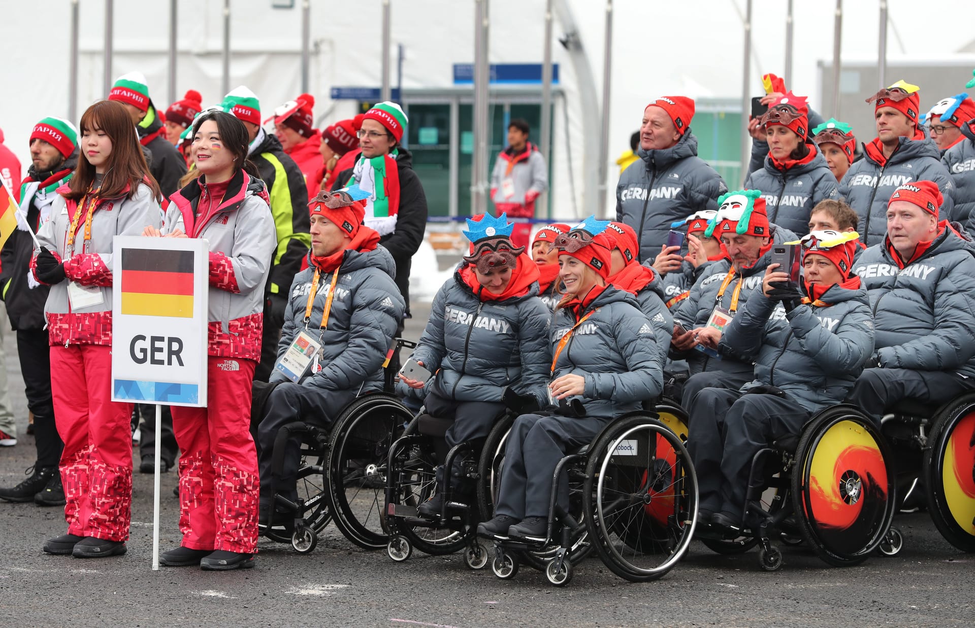 Das deutsche paralympische Team bei der Willkommens-Zeremonie in Pyeongchang.