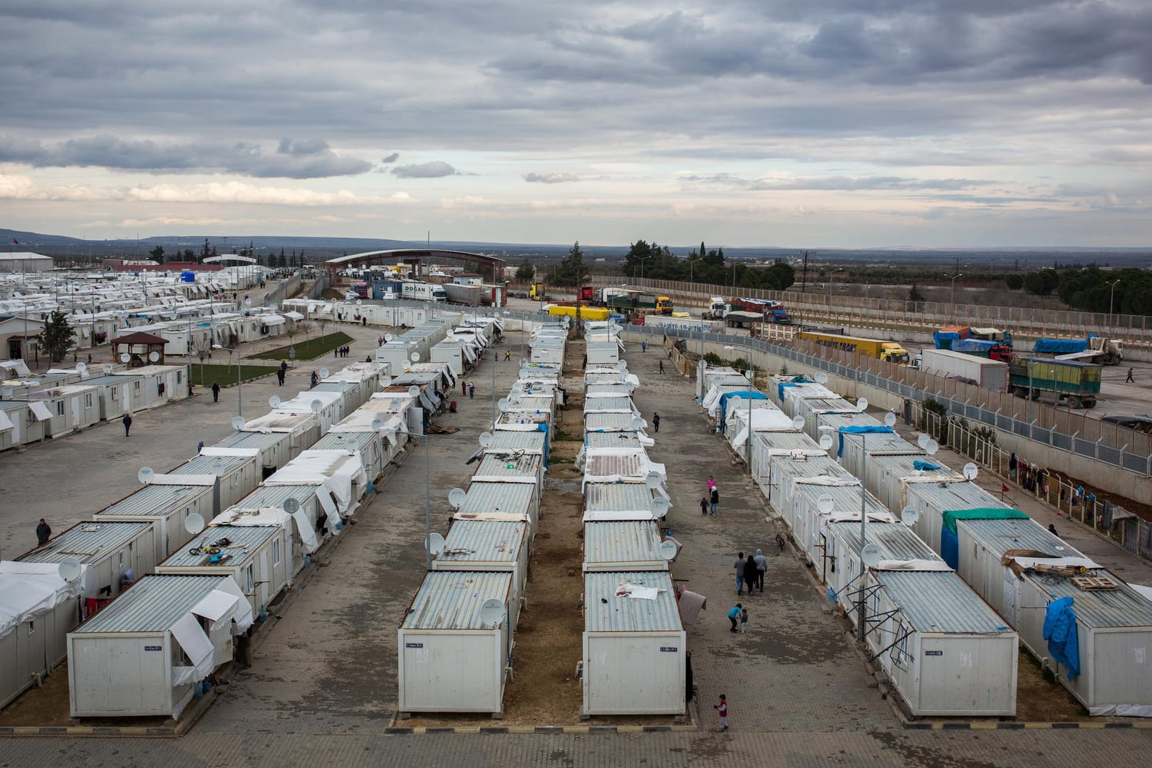 Das Flüchtlingslager Oncupinar Kilis in Kilis, Türkei: Türkei will in Syrien Flüchtlingslager errichten.