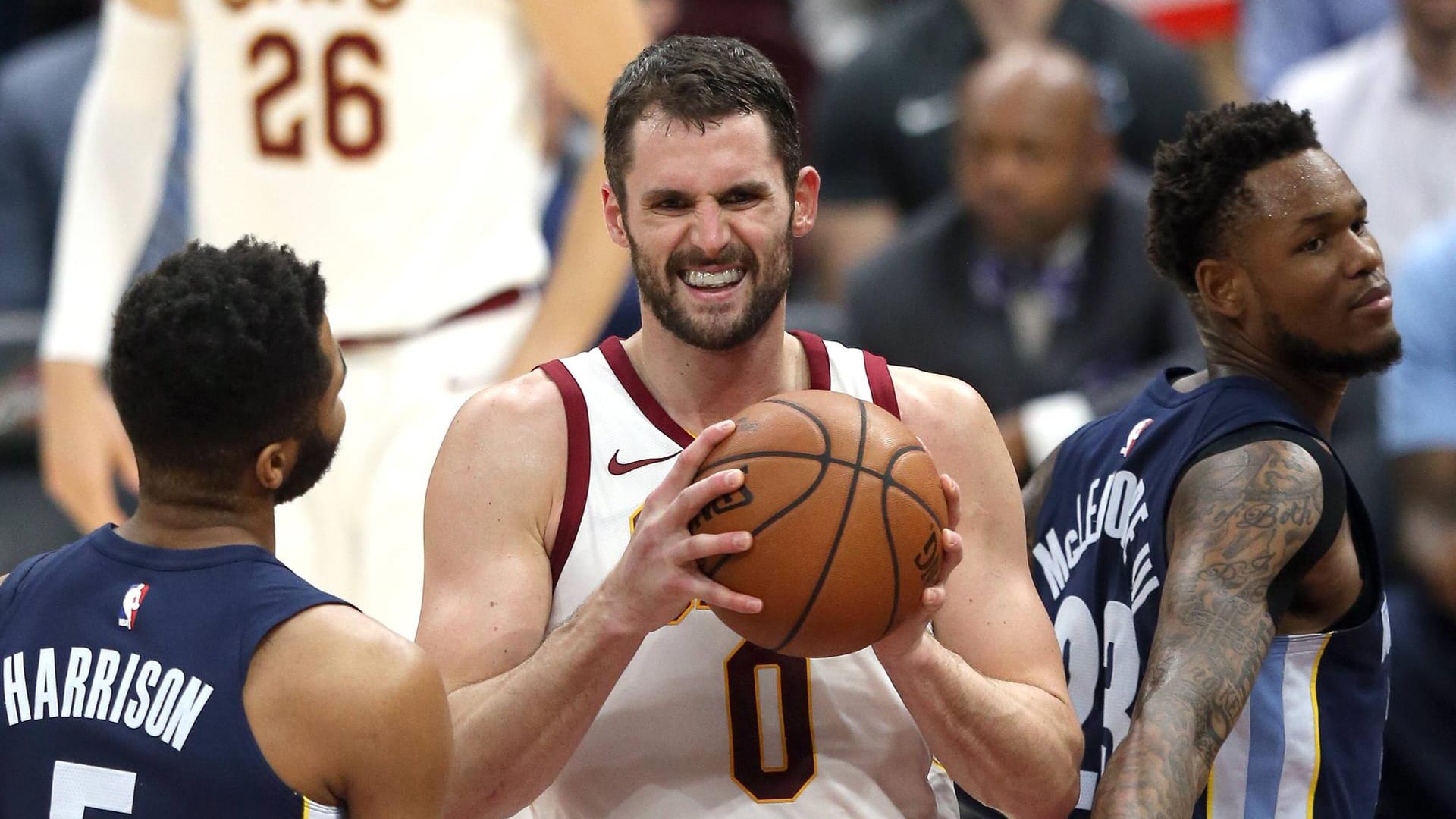 Kevin Love (M.): Der NBA-Star von den Cleveland Cavaliers hat nach eigenen Angaben eine Panikattacke erlitten.