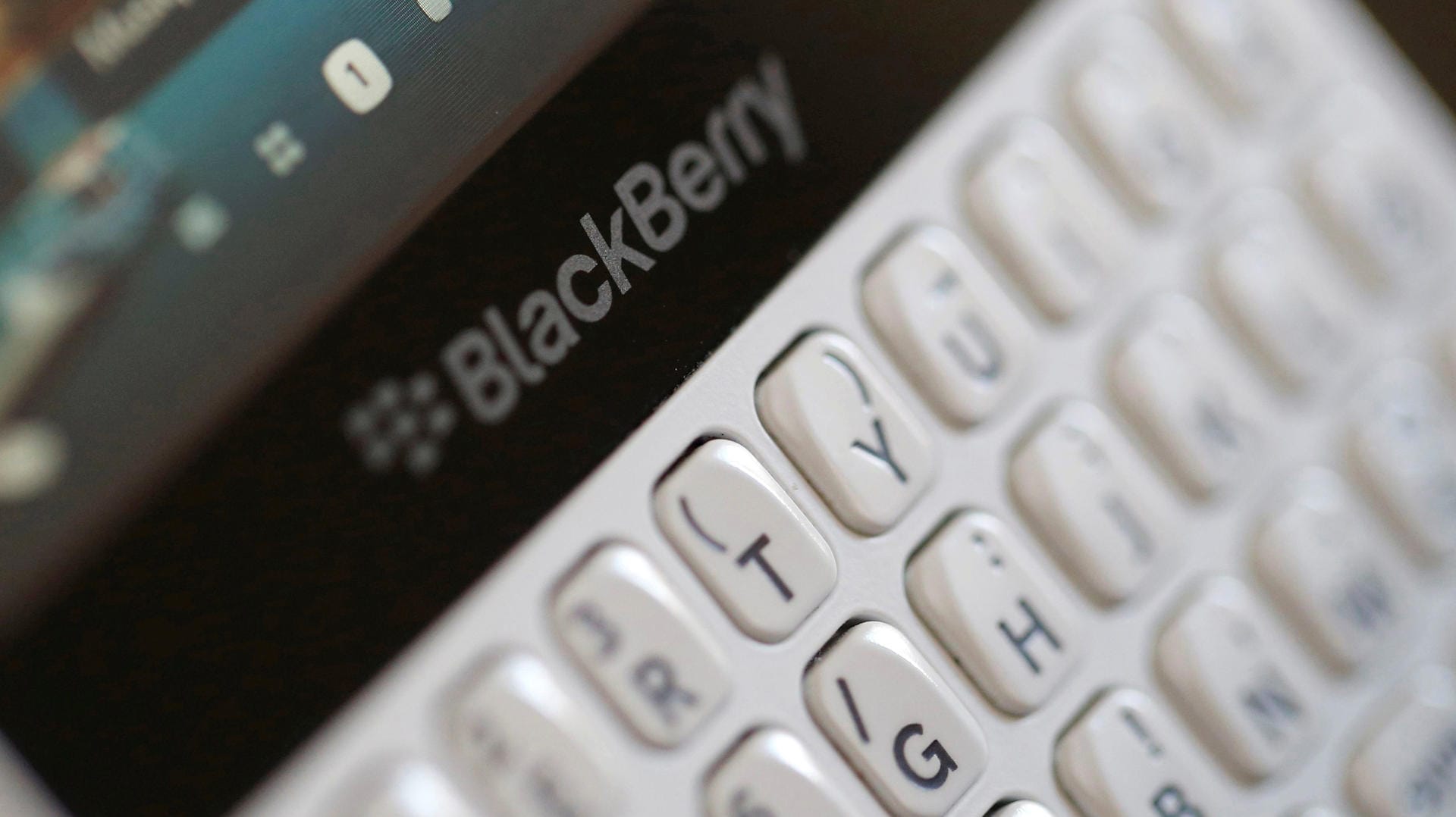 Blackberry-Handy: Der Smartphone-Pionier wirft Facebook in einer Klage Patentverletzungen vor.