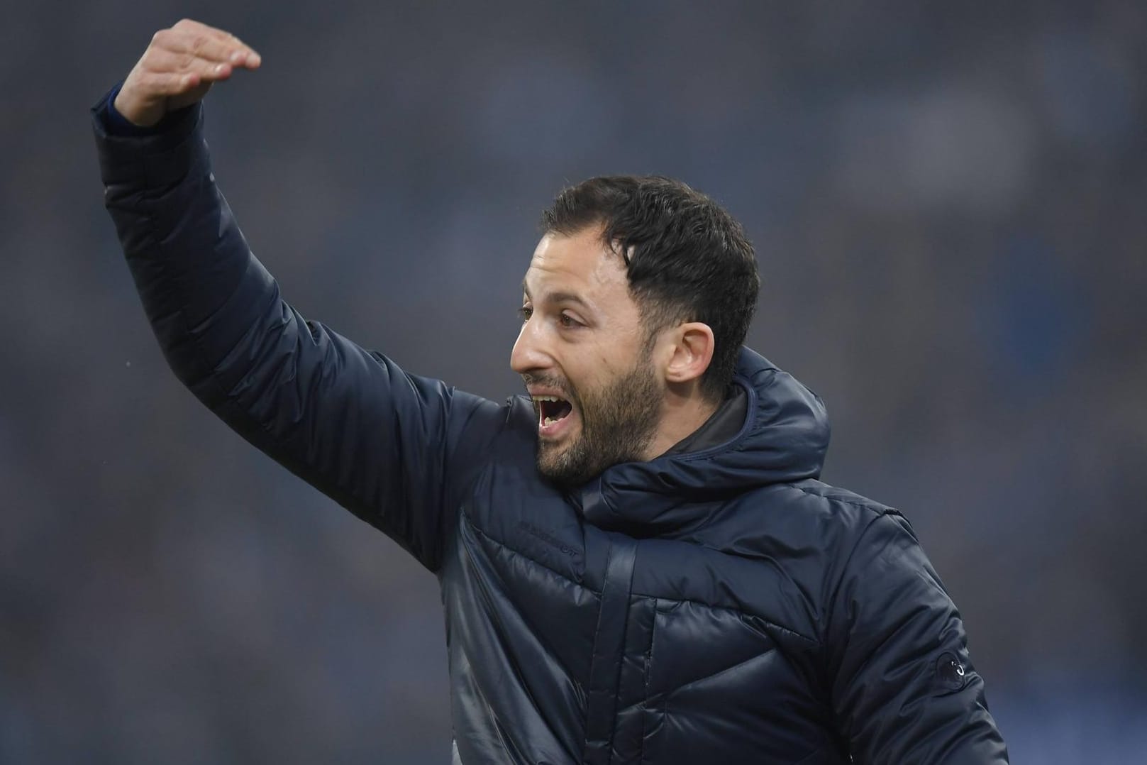 Kam selbst aus der zweiten Liga von Erzgebirge Aue zum FC Schalke: Trainer Domenico Tedesco.