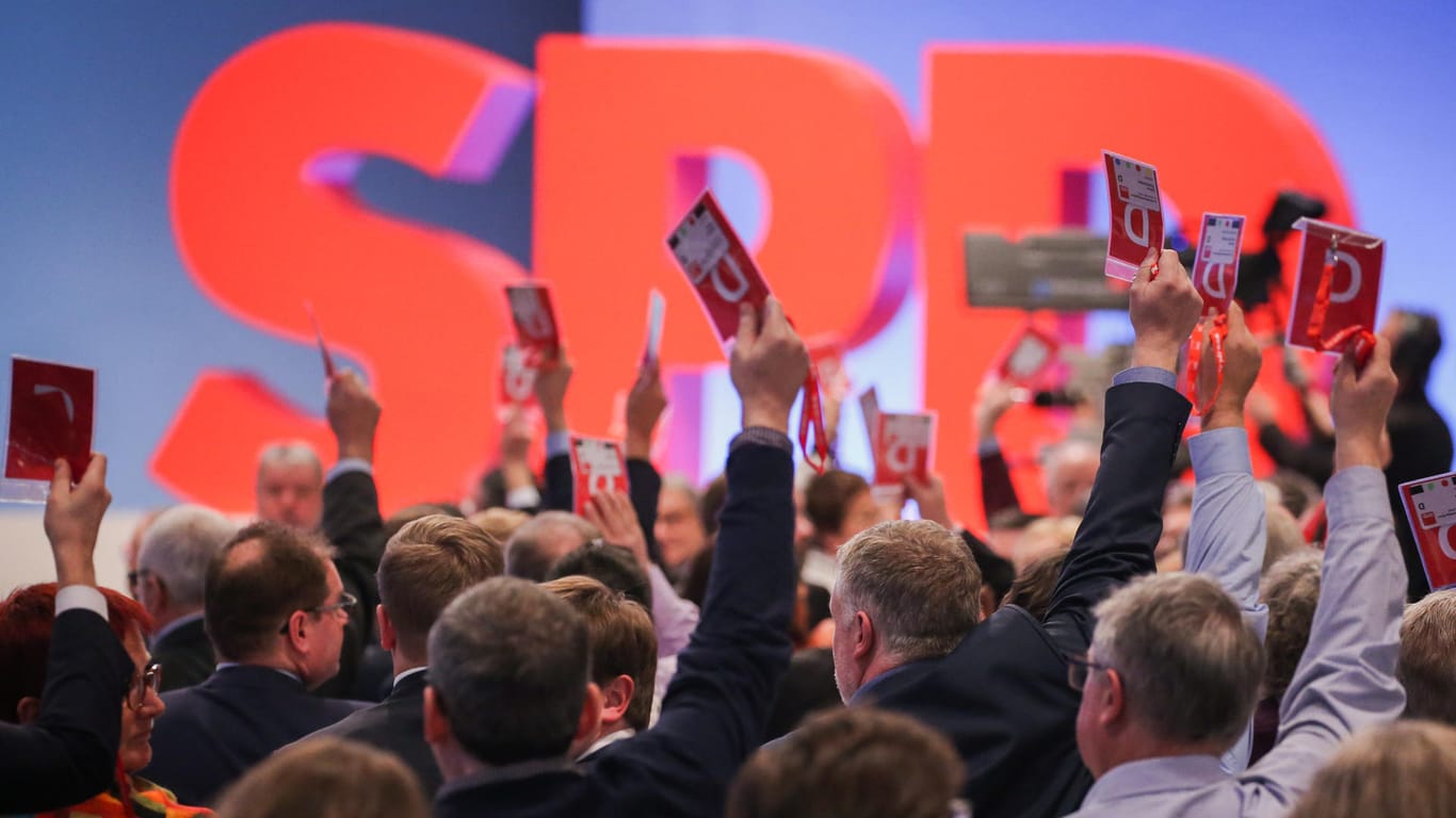 SPD-Mitglieder beim Bundesparteitag im Januar: Die neue Plattform fordert eine sozialere Politik der Partei.