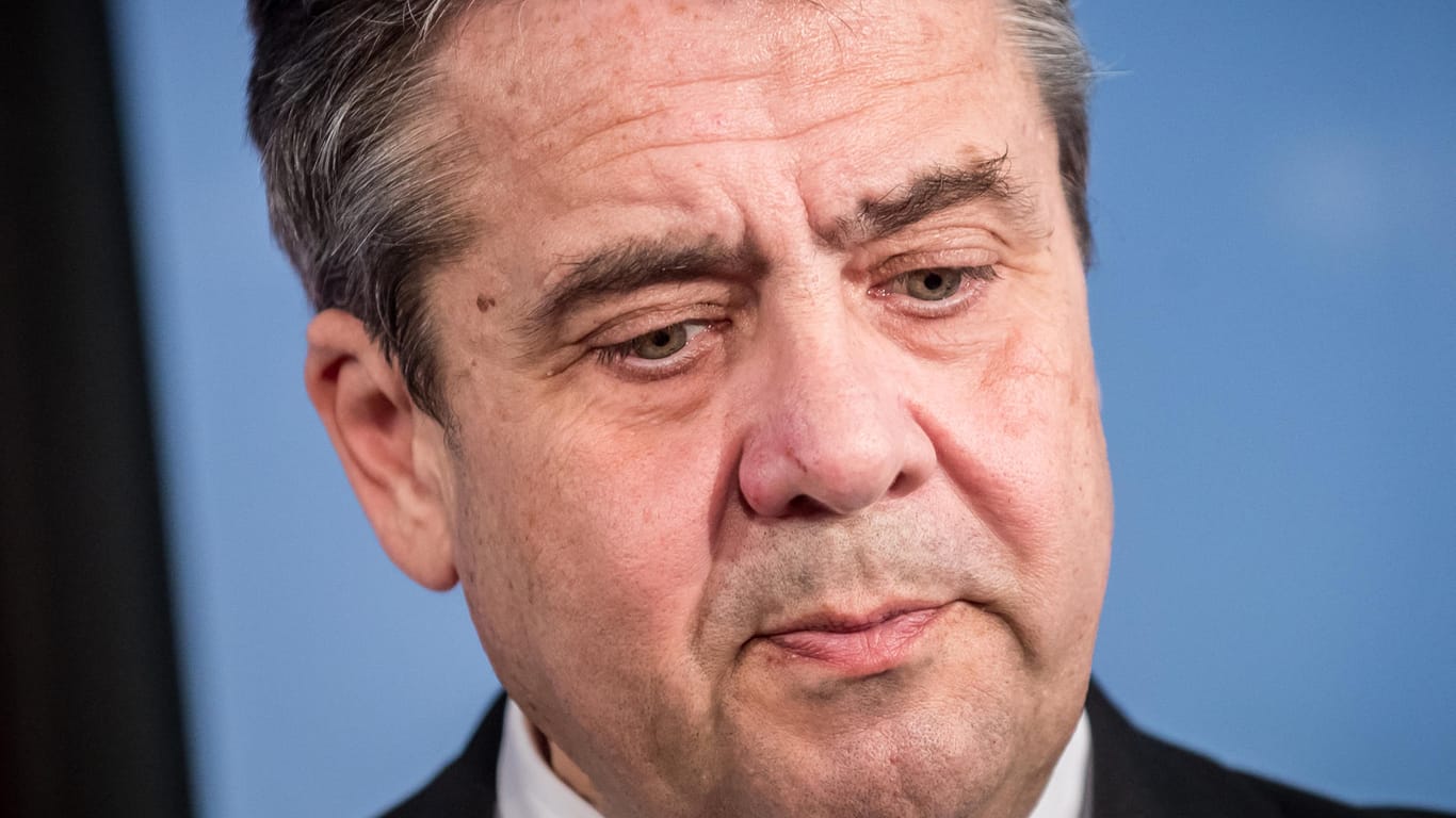 Sigmar Gabriel (SPD): Seiner Partei und der großen Koalition wünscht er "von Herzen" Erfolg.