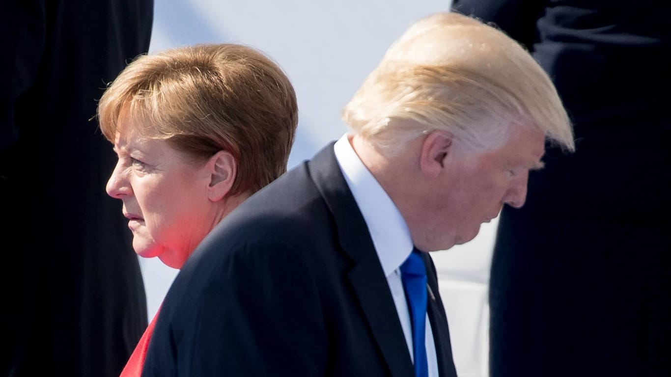 Angela Merkel und Donald Trump beim Nato-Gipfel im Mai 2017: Zeit, sich von Illusionen zu verabschieden.