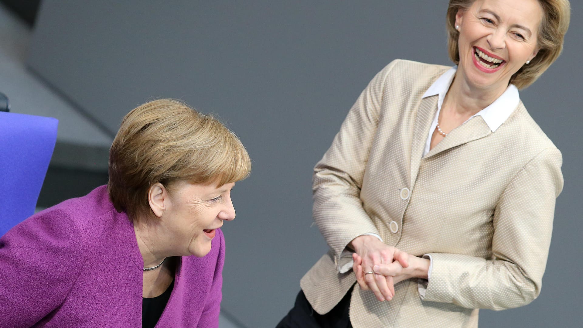 Ursula von der Leyen: Sie bleibt weiter Verteidigungsministerin.
