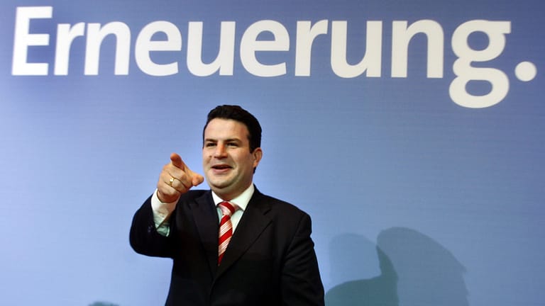 Hubertus Heil: Schon 2007, als er Generalsekretär war, gab die SPD "Erneuerung" als Ziel aus.
