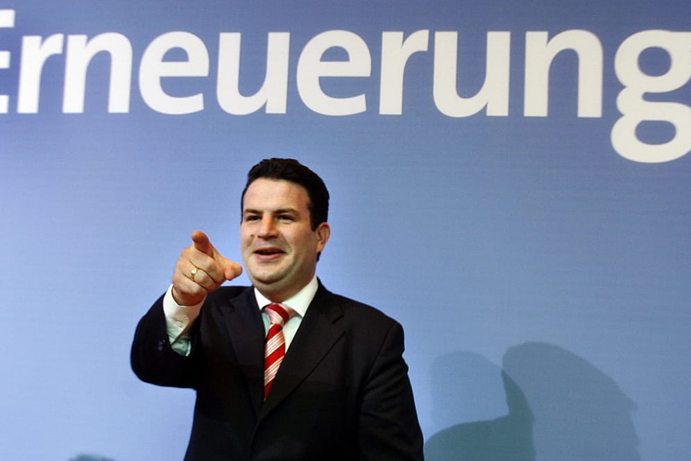 Hubertus Heil: Schon 2007, als er Generalsekretär war, gab die SPD "Erneuerung" als Ziel aus.