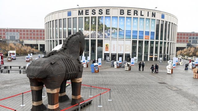 Eingang der Internationalen Tourismus-Börse (ITB) in Berlin.