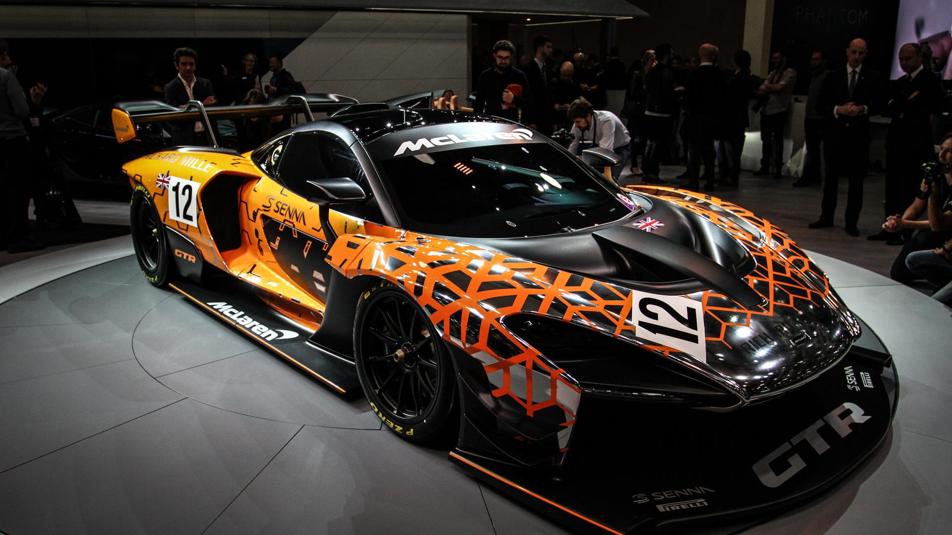 Der McLaren Senna GTR kostet 922.250 Euro pro Stück – und ist bereits ausverkauft.