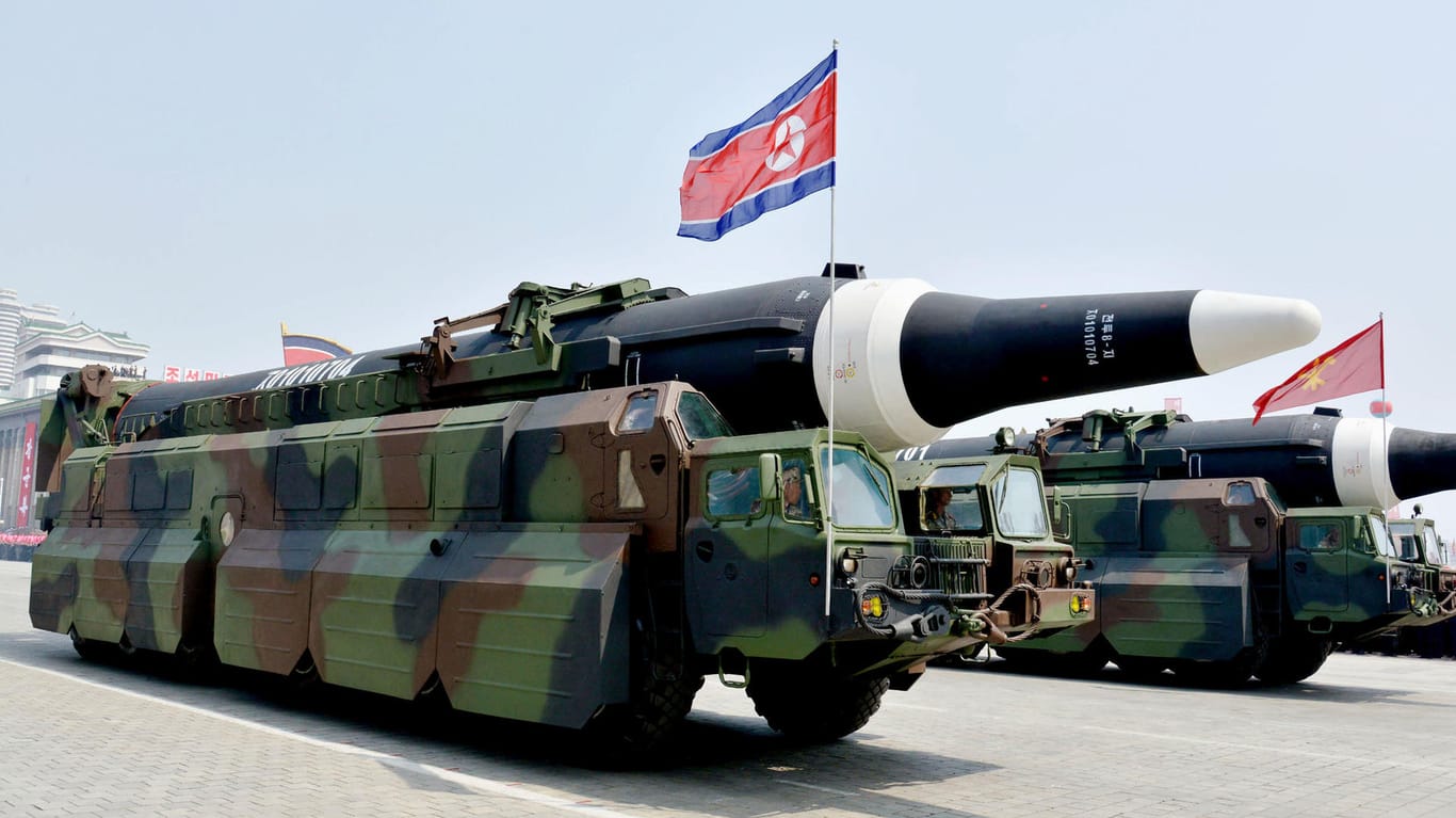 Militärparade in Nordkorea: Machthaber Kim Jong Un will mit Südkorea und den USA reden.