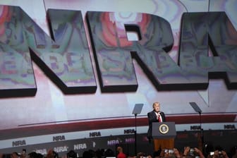 US-Präsident Donald Trump spricht bei einer Konferenz der Waffenlobby National Rifle Association (NRA).
