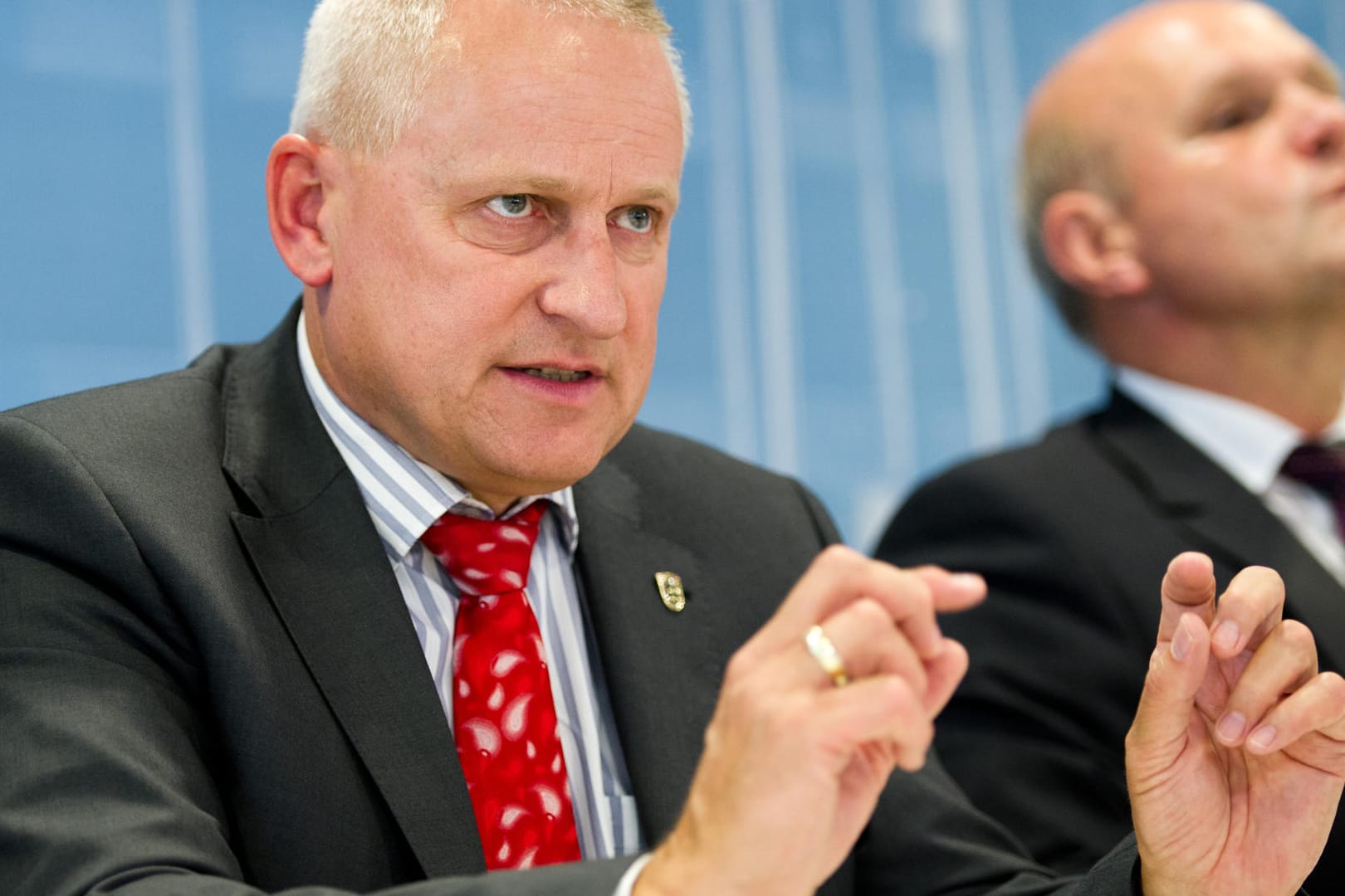 Thomas Blenke, Vorsitzender der CDU-Innenpolitiker-Konferenz: Die Konferenz fordert, dass sogenannte islamistische Gefährder abgeschoben werden können.