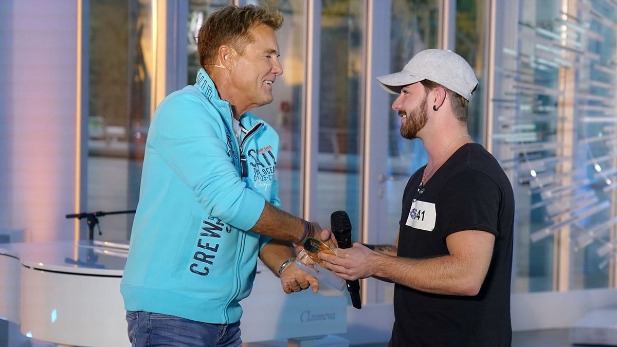 DSDS-Chefjuror Dieter Bohlen: Er vergibt eine Goldene CD an Kandidat Michel Truog.