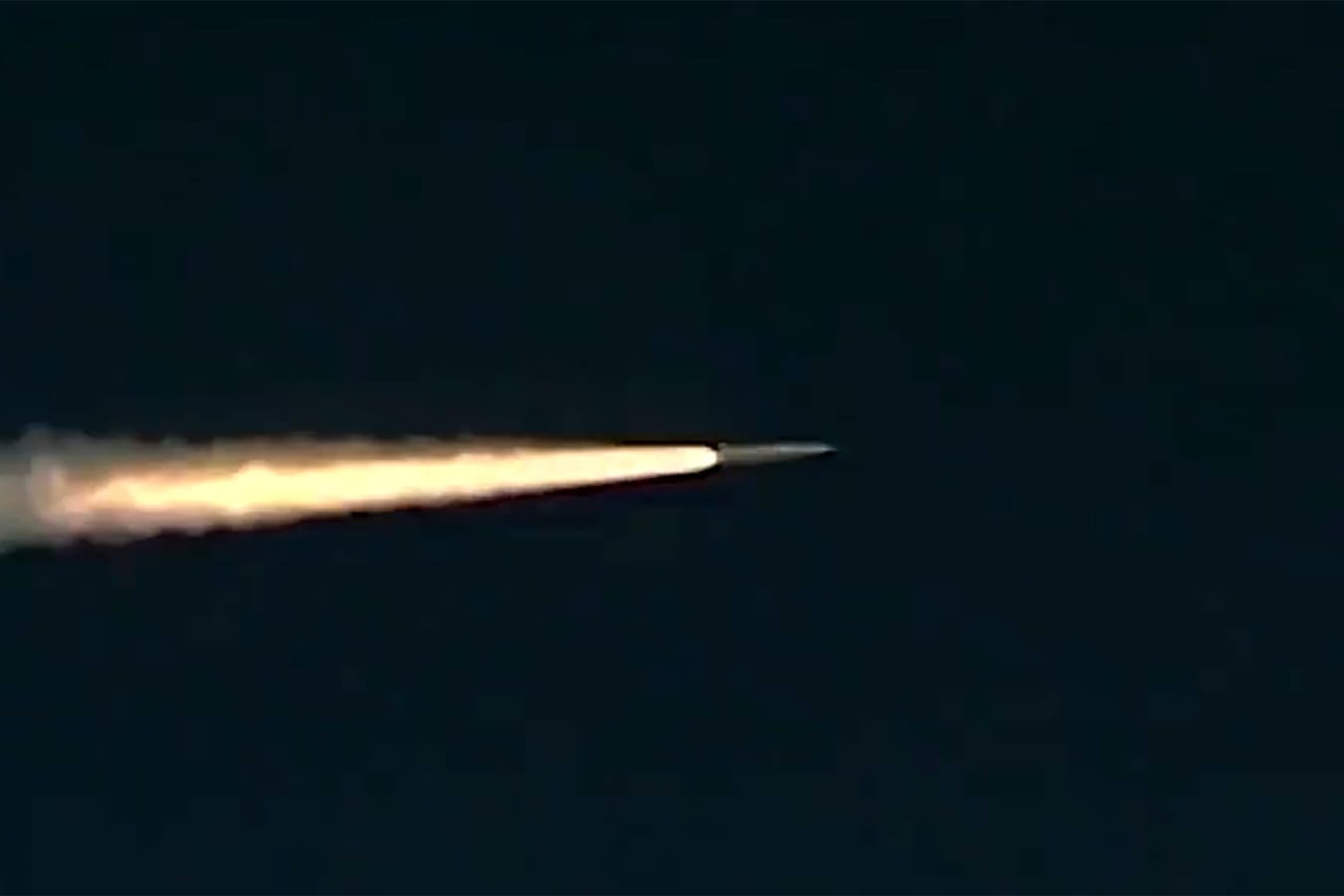 Screenshot aus dem von der russischen Armee veröffentlichten Video der angeblichen Hyperschall-Rakete.