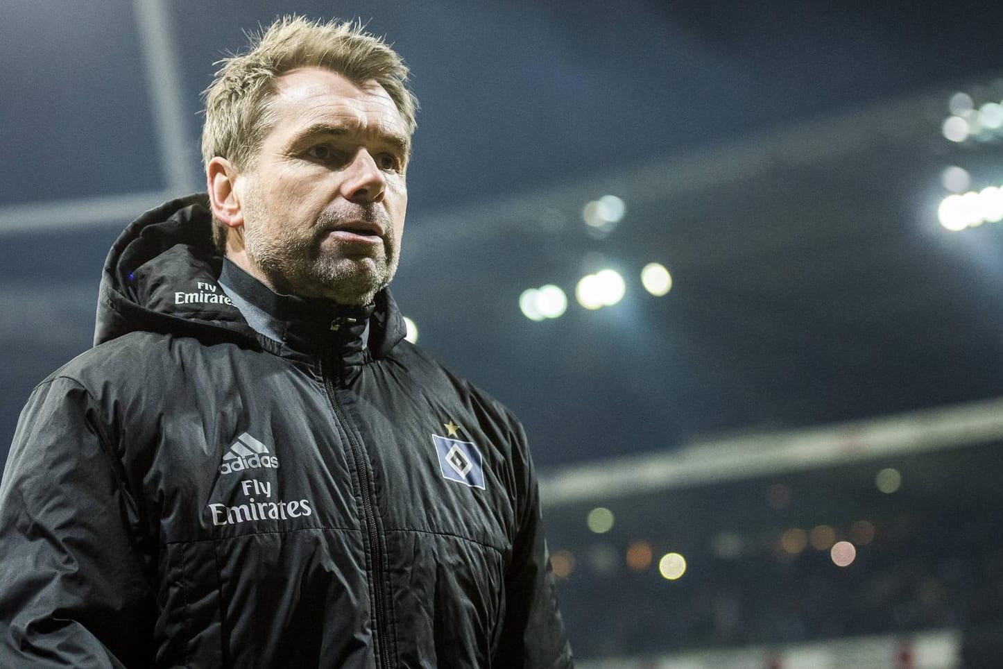 Kein Sieg nach sieben Spielen, nur drei Punkte auf dem Konto. Die Bilanz von Bernd Hollerbach beim HSV spricht Bände.