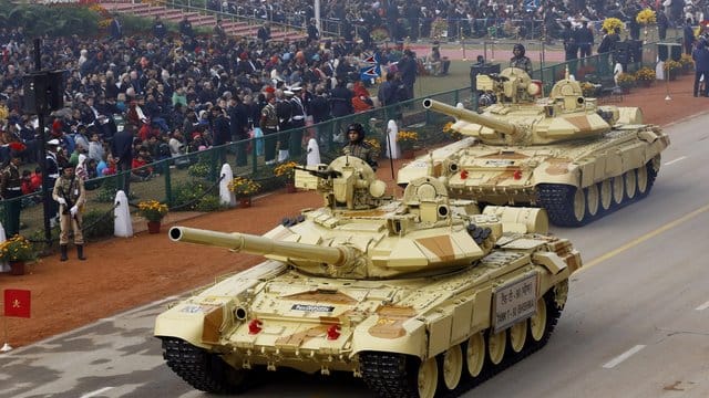 Größter Waffen-Importeur blieb Indien mit einem Weltmarktanteil von 12 Prozent. Größter Waffen-Importeur blieb Indien mit einem Weltmarktanteil von 12 Prozent.