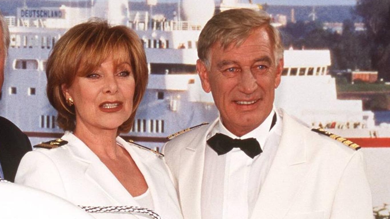 Heide Keller und Siegfried Rauch: Sie spielte die Chefstewardess, er den "Traumschiff"-Kapitän.