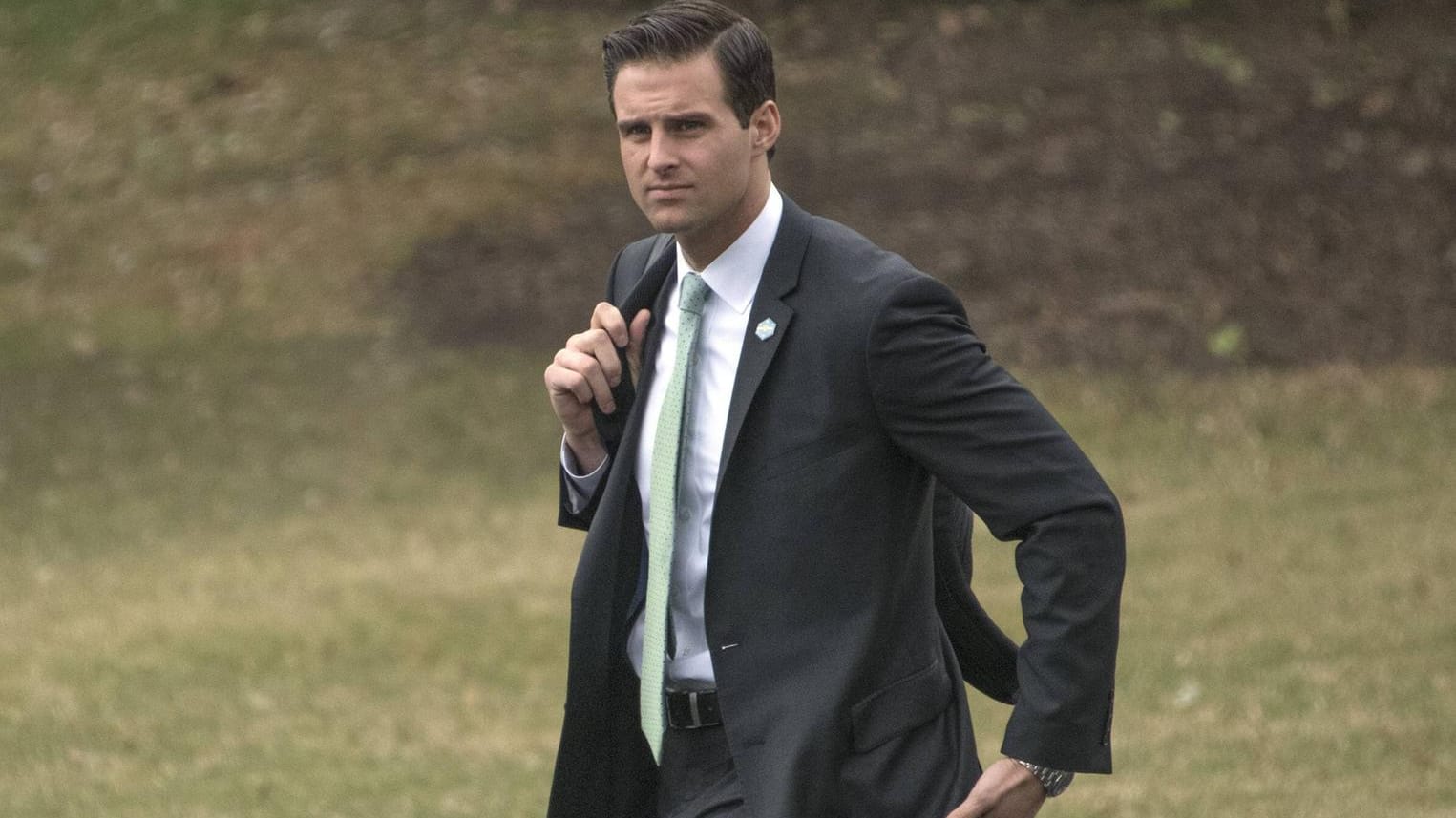 Trumps ehemaliger persönlicher Assistent John McEntee: Offenbar wurde McEntee wegen Sicherheitsbedenken vom Weißen Haus gefeuert.