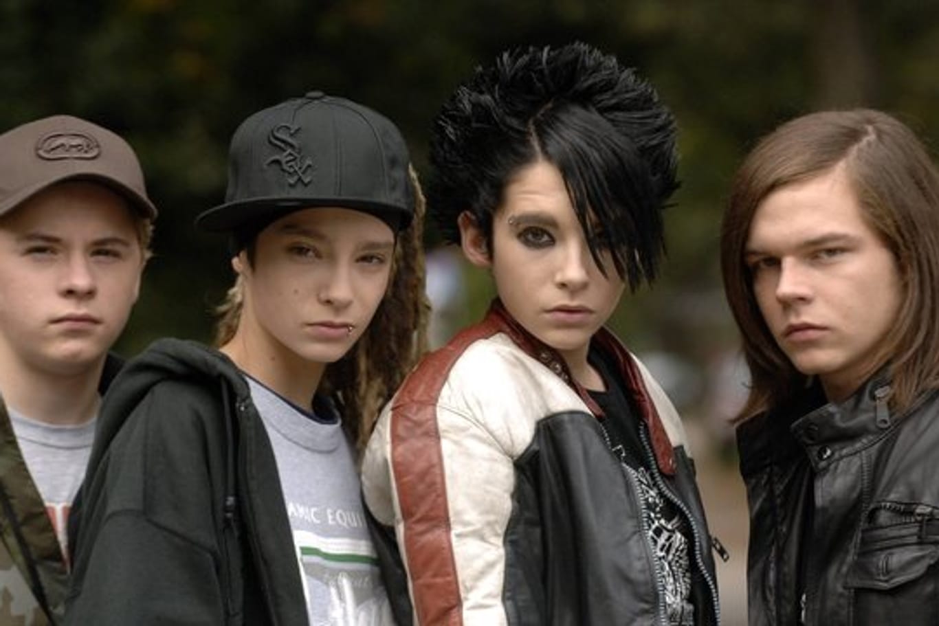 Gustav (l-r), Tom, Bill und Georg von der Gruppe Tokio Hotel 2005.
