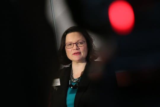 Dieses Mal gehe die Union mit, das Thema sei in den Koalitionsverhandlungen "sehr sehr präzise" und intensiv debattiert worden, so Nahles.