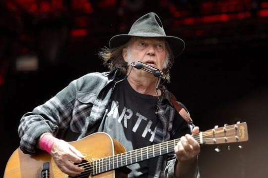 Neil Young 2016 beim Roskilde Festival.