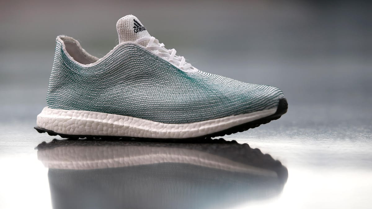 Adidas verkauft uber 1 Mio. Sneaker aus Ozean Plastik