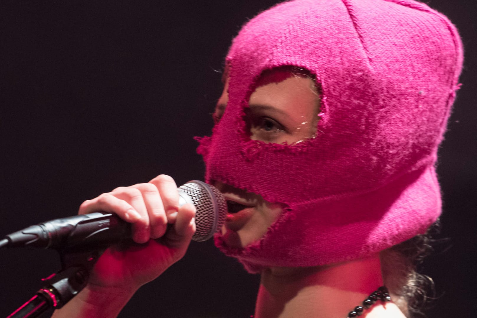 Marija Alyochina: Das Mitglied des feministischen Punkprotestkollektivs Pussy Riot hält die Wahlen in Russland am 18. März 2018 für eine Farce.
