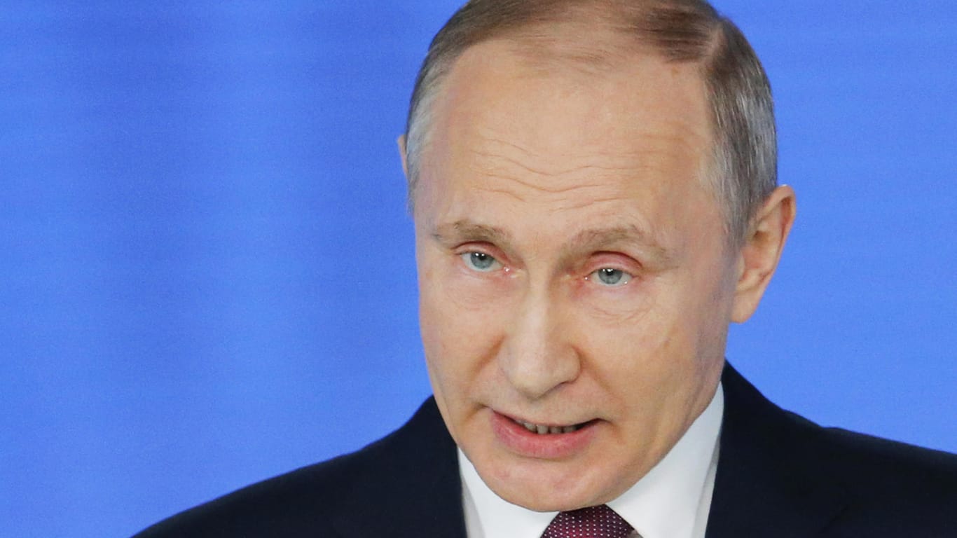Russlands Präsident Wladimir Putin: Ohne seine Zustimmung, sind die Experten überzeugt, werde der FSB nicht derart spektakulär im Ausland aktiv.