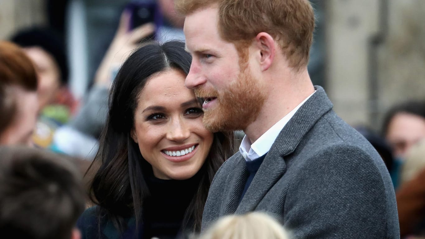 Meghan Markle und Prinz Harry: Jetzt haben sie auch offiziell den Segen der Queen.