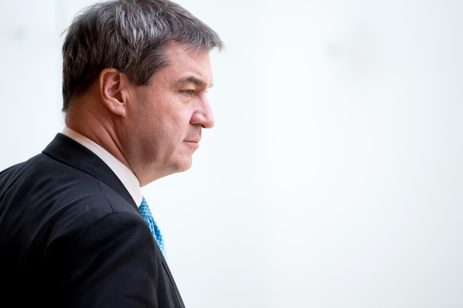 Markus Söder (CSU) wird heute vom bayrischen Landtag zum neuen Ministerpräsidenten gewählt. Er übernimmt den Posten von Horst Seehofer, der nun Bundesinnenminister ist.