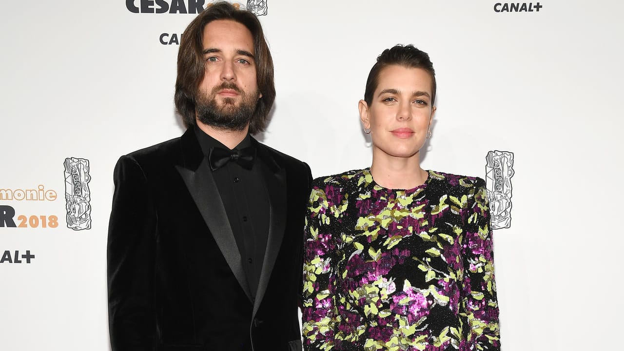 Charlotte Casiraghi mit ihrem Partner Dimitri Rassan: Die beiden zählen zu den Hochzeitsgästen.