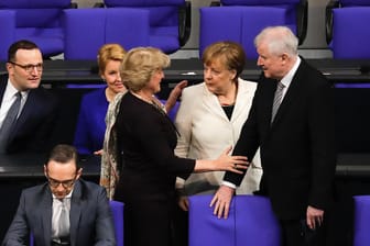 Regierungsbank im Bundestag: Am Mittwoch wurden die neuen Ressortchefs vereidigt.