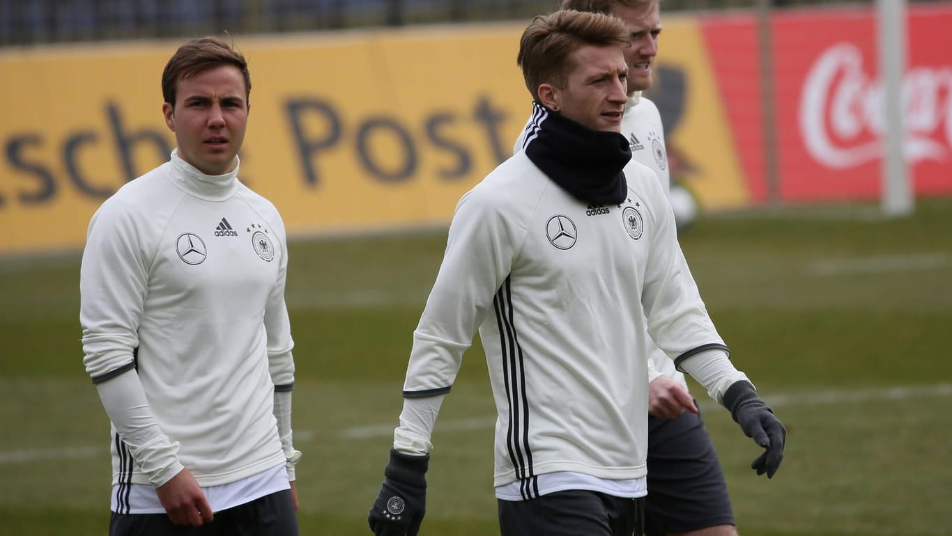 Mario Götze (l.) und Marco Reus im DFB-Dress: Die beiden Dortmunder wurden für die Spiele gegen Spanien und Brasilien nicht nominiert.