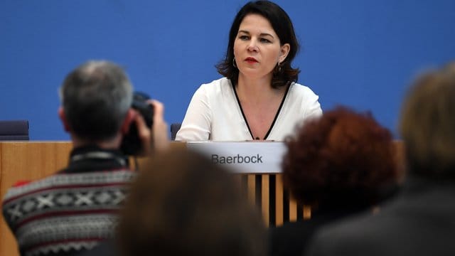 Fordert den Stopp aller Rüstungsexporte in die Türkei: Grünen-Chefin Annalena Baerbock sieht einen klaren Bruch des Völkerrechts durch den Granatbeschuss eines Krankenhauses in der nordsyrischen Stadt Afrin.