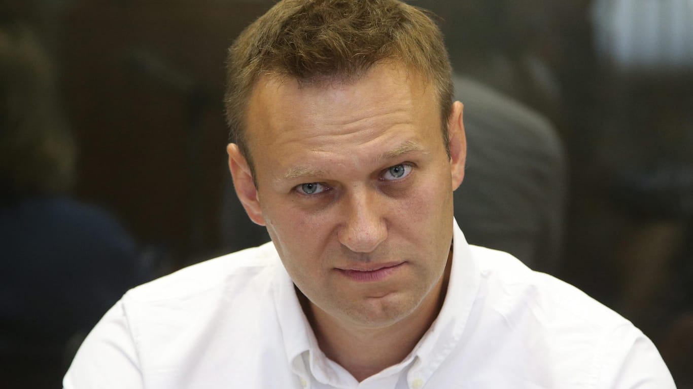 Der Verstoßene: Aufgrund angeblicher Unterschlagung wurde Alexey Nawalny von der Wahl ausgeschlossen. Er bezeichnet das Urteil als politisch motiviert.