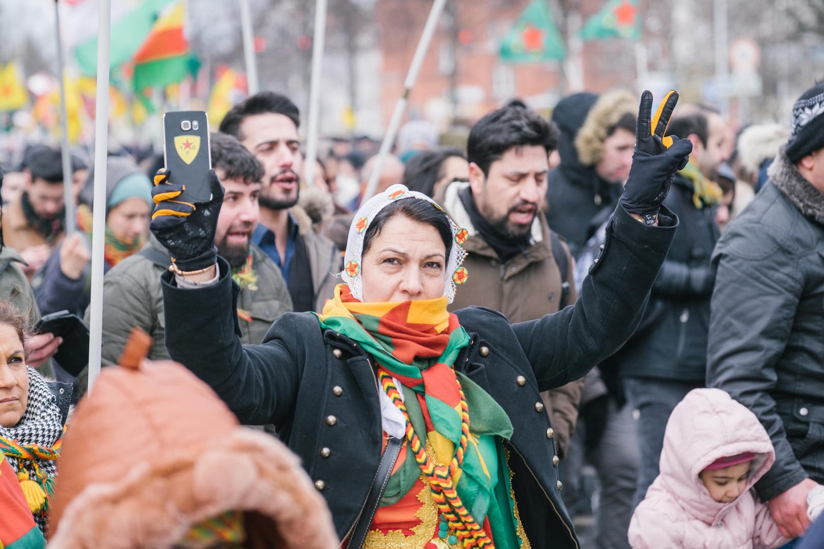 Kurden-Proteste in Hannover: Die Demonstration zum Newroz-Fest war ursprünglich von der Polizei verboten worden, das Verwaltungsgericht Hannover hatte das Verbot aber aufgehoben.