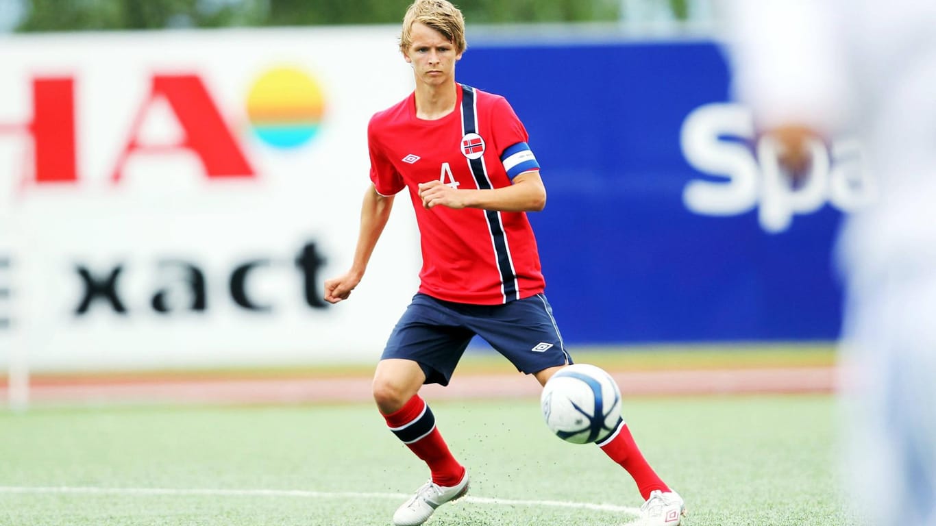 Ovlien bei einem Länderspiel für Norwegens U16 im Jahr 2013.