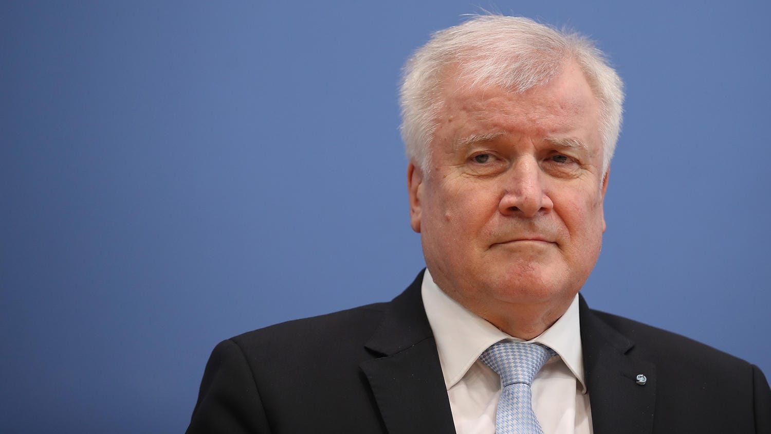 Innenminister Horst Seehofer (CSU) bei der Bundespressekonferenz: Seehofer will Grenzkontrollen auf unbestimmte Zeit verlängern und ausweiten.