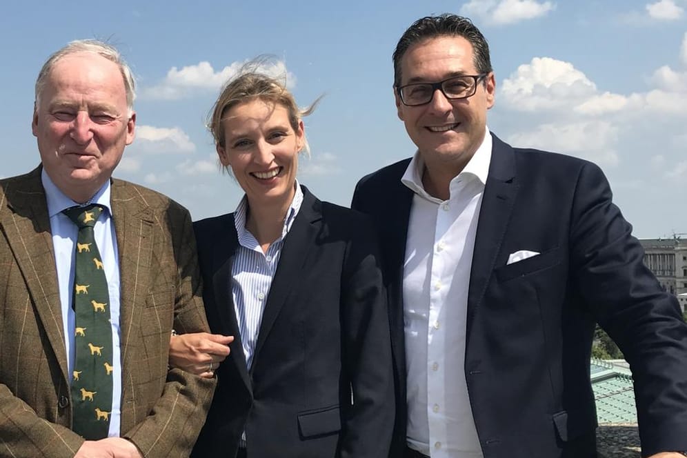 Alexander Gauland und Alice Weidel bei einem Treffen mit Heinz-Christian Strache von der FPÖ am 02.06.2017 in Wien.