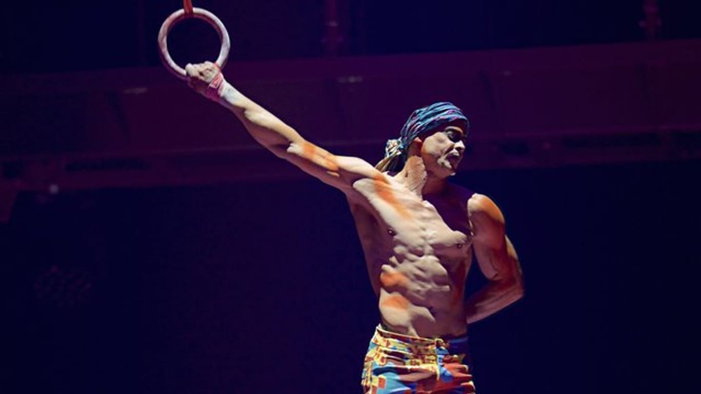 Artist Yann Arnaud galt als erfahrener Künstler des Cirque du Soleil.