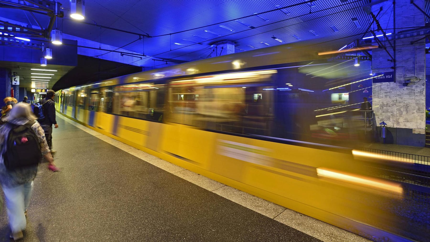 Warnstreiks Legen Nahverkehr Im Ruhrgebiet Lahm