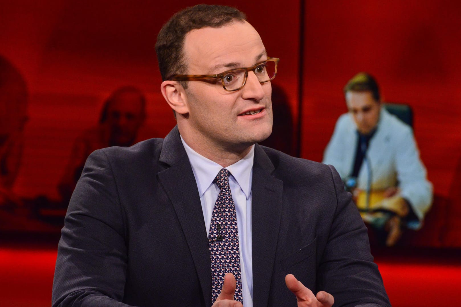 Jens Spahn bei "Hart aber fair": Der Gesundheitsminister steht zu seinen umstrittenen Äußerungen zu Hartz IV und Schwangerschaftsabbrüchen.