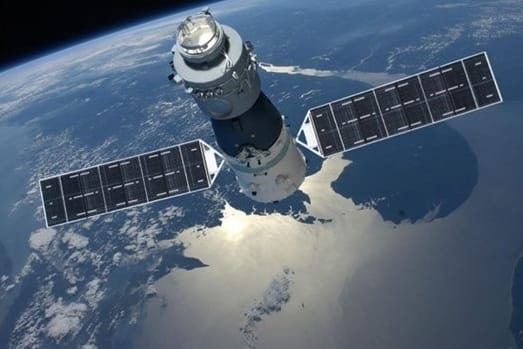 Das chinesische Raumlabor "Tiangong 1" verliert seit 2016 an Höhe und wird vermutlich Anfang April auf der Erdoberfläche einschlagen.