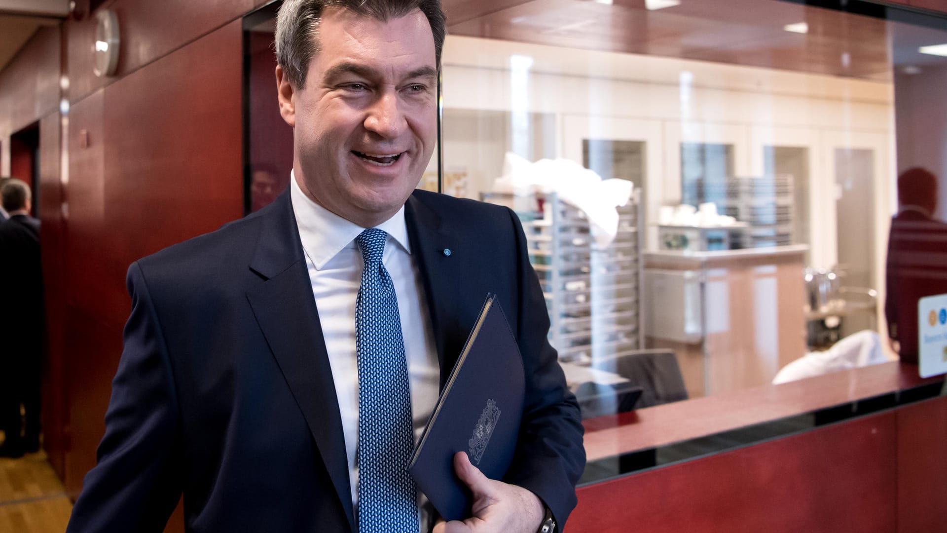 CSU-Politiker Markus Söder: Der neue Ministerpräsident von Bayern stellt seine Regierungsmannschaft neu auf. CSU-Politiker Markus Söder: Der neue Ministerpräsident von Bayern stellt seine Regierungsmannschaft neu auf.